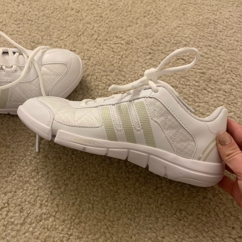 Adidas π - Picture 2 of 5